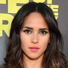Adria Arjona