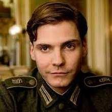 Daniel Brühl