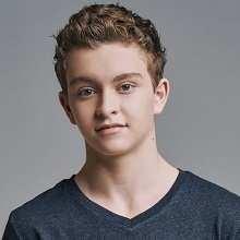 Gavin Lewis