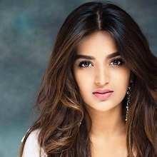 Nidhhi Agerwal
